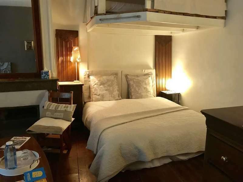 B&B Le Miroir Aux Fees Бордо Екстер'єр фото
