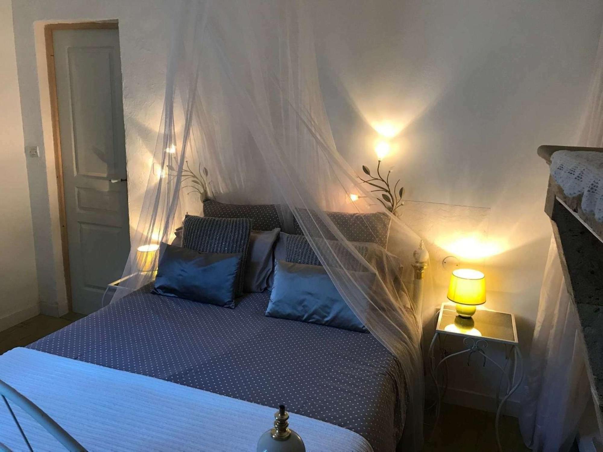 B&B Le Miroir Aux Fees Бордо Екстер'єр фото